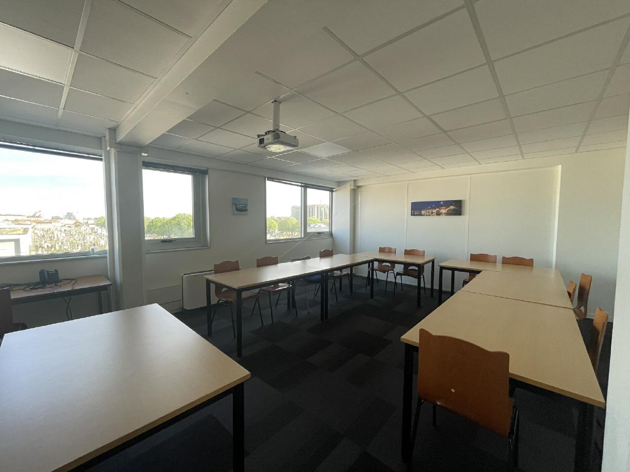 Bureau Bordeaux 374m² Location bureau Bordeaux Gironde OLBUR2311685 2